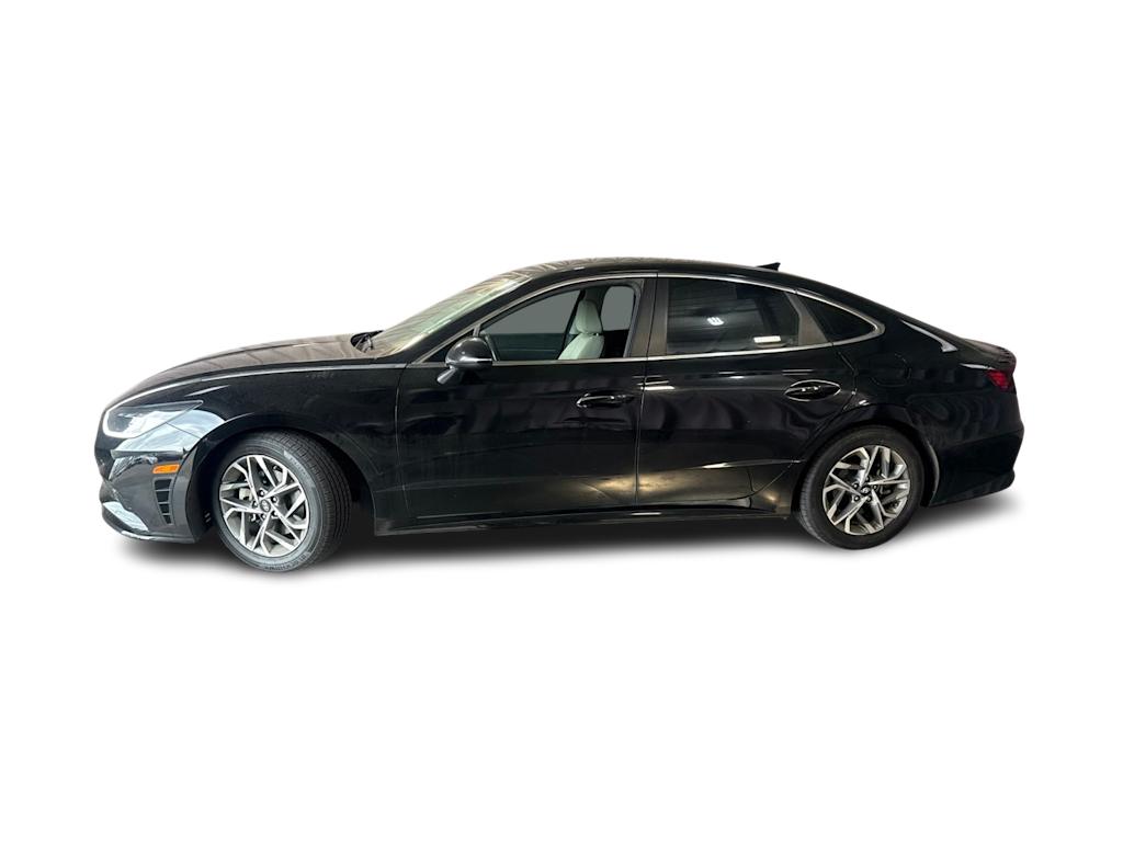 Thumbnail: 2022 Hyundai Sonata - 3