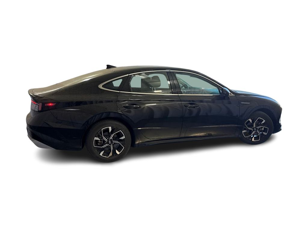 Thumbnail: 2024 Hyundai Sonata - 15