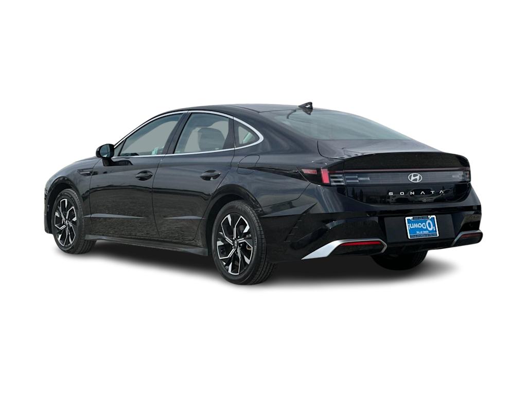 Thumbnail: 2024 Hyundai Sonata - 4