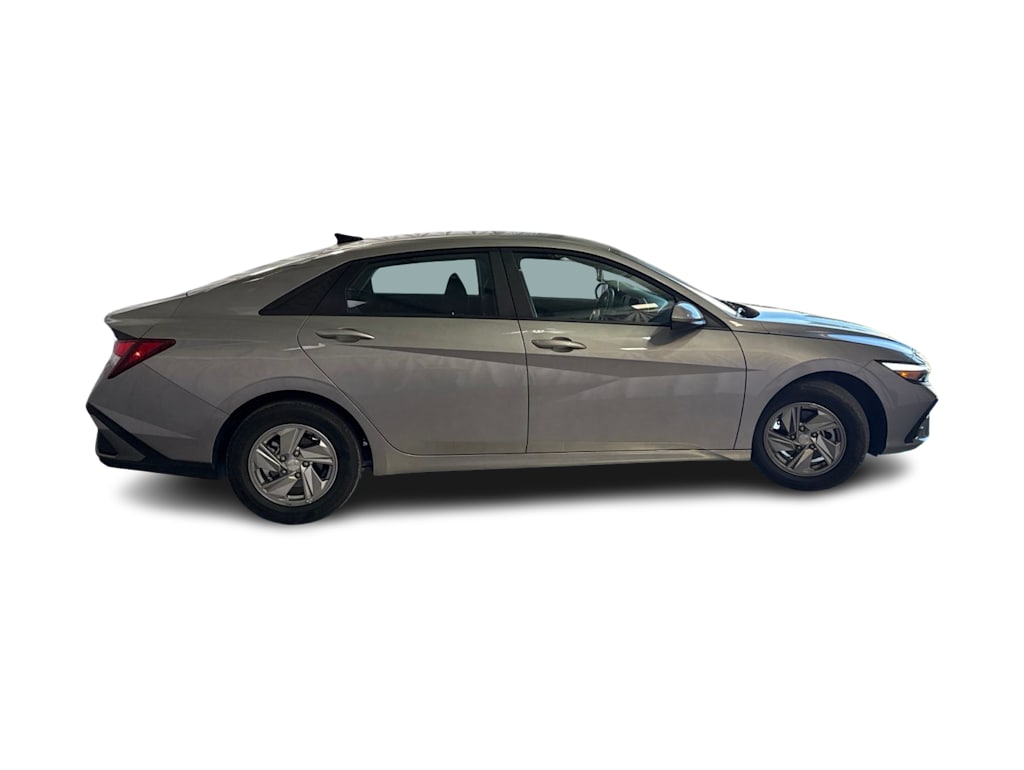Thumbnail: 2026 Hyundai Elantra - 17
