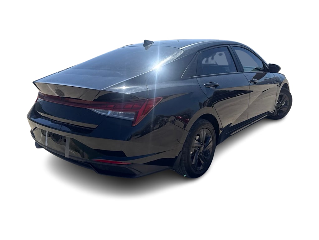 Thumbnail: 2023 Hyundai Elantra - 15