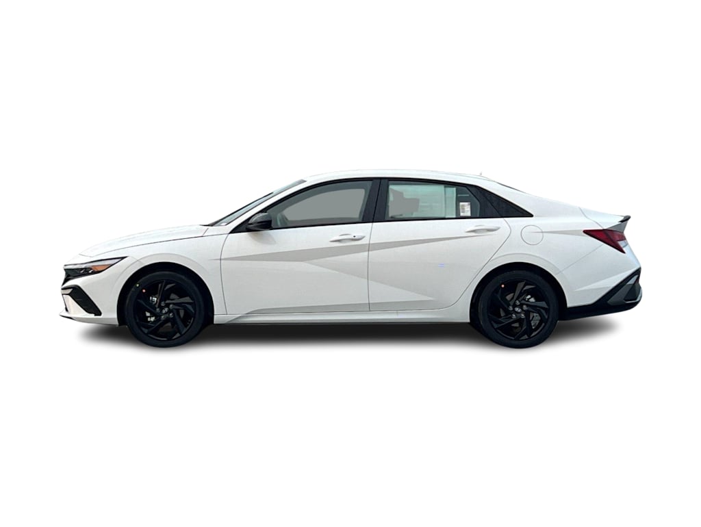 Thumbnail: 2026 Hyundai Elantra - 3