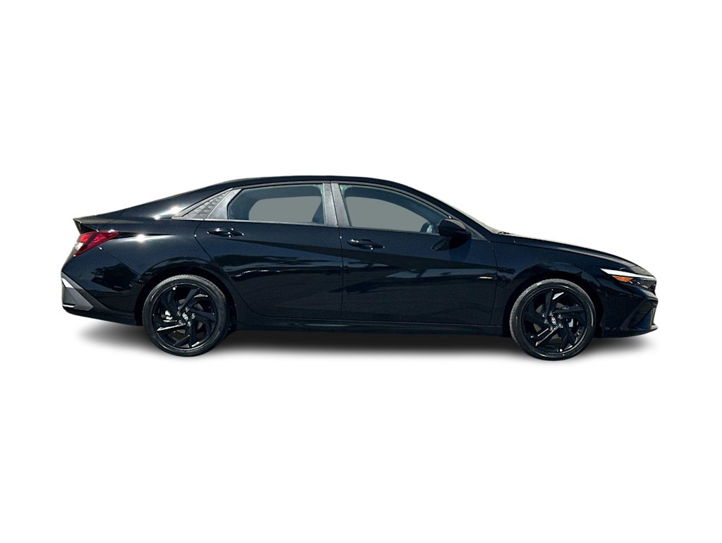 Thumbnail: 2026 Hyundai Elantra - 17