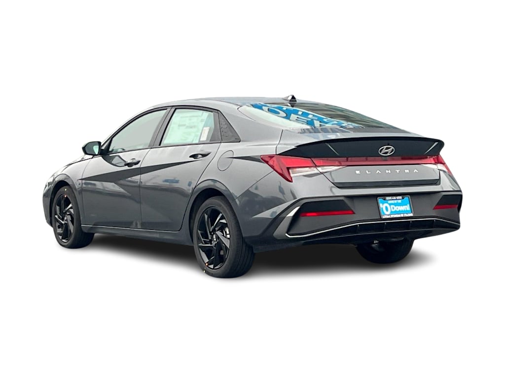 Thumbnail: 2026 Hyundai Elantra - 4