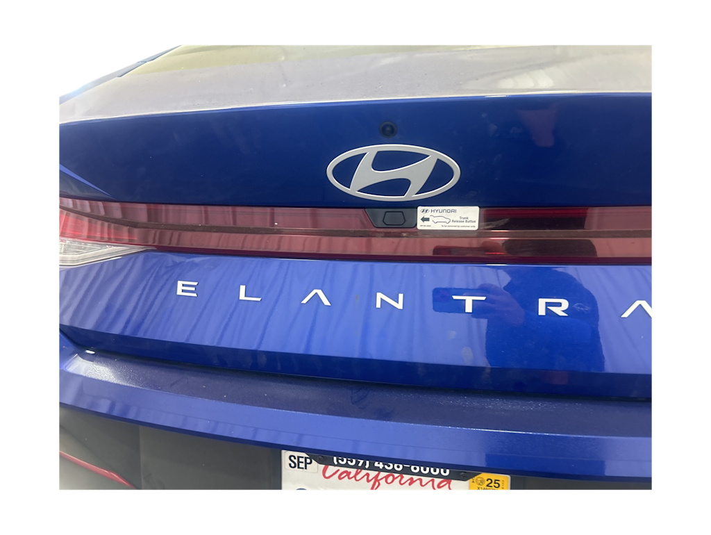Image of 2024 Hyundai Elantra
