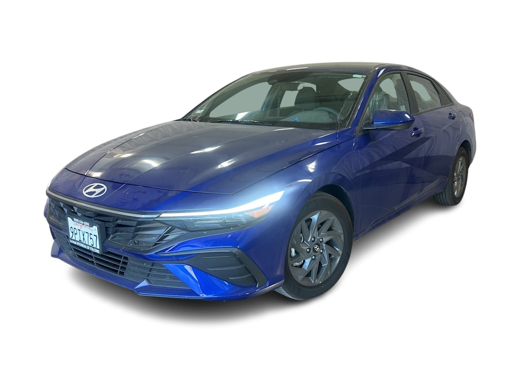 Image of 2024 Hyundai Elantra