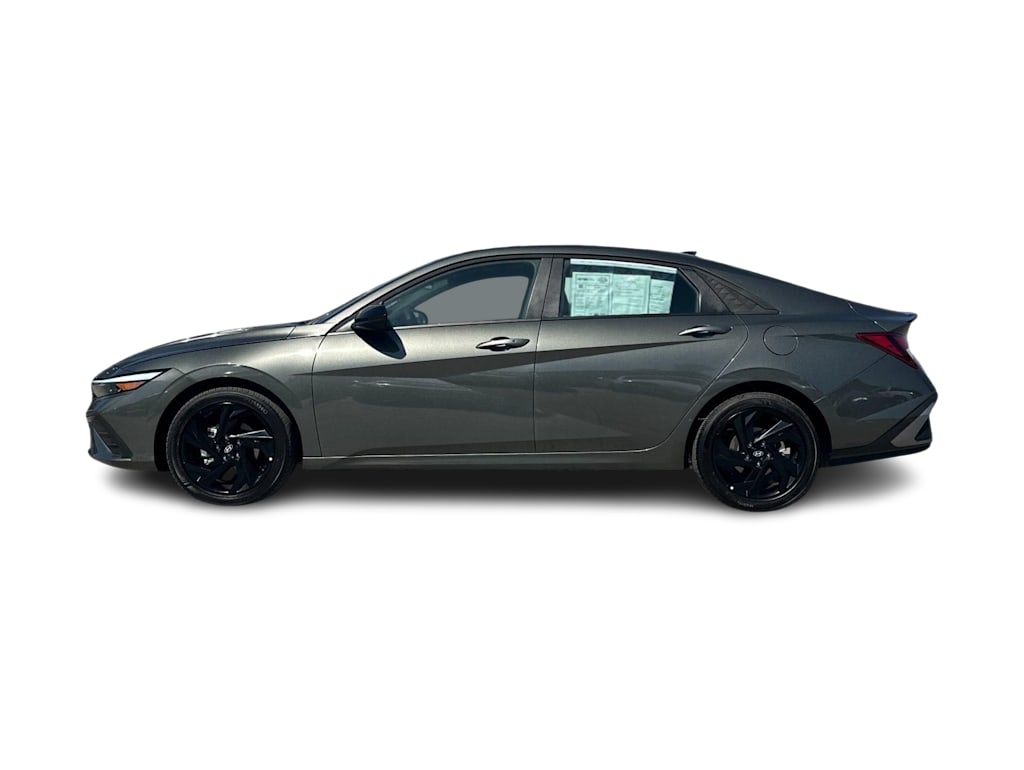 Thumbnail: 2026 Hyundai Elantra - 3