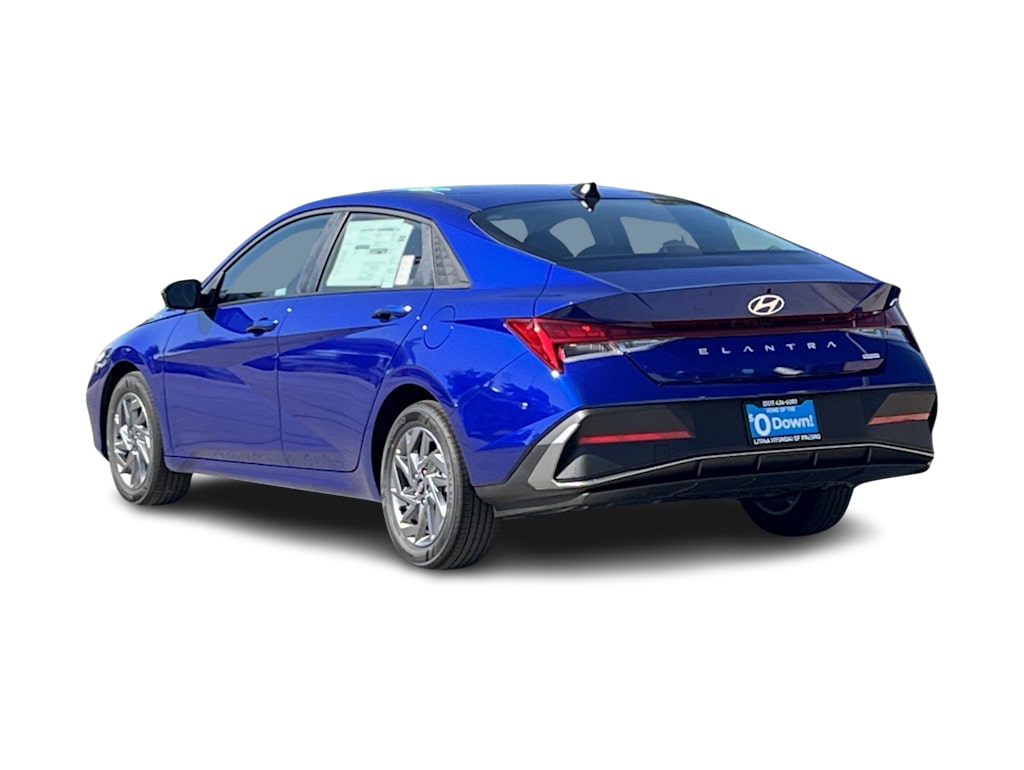 Thumbnail: 2026 Hyundai Elantra - 4