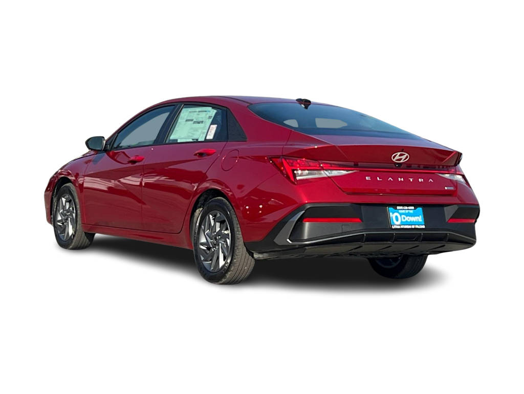 Thumbnail: 2026 Hyundai Elantra - 4