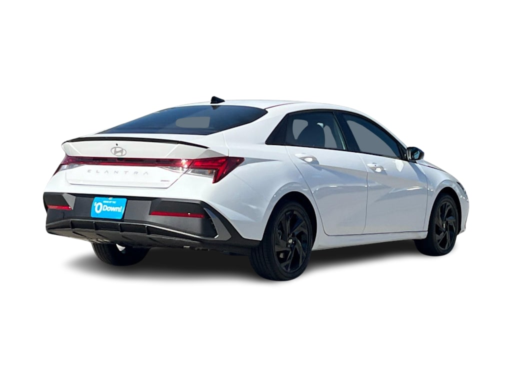 Thumbnail: 2026 Hyundai Elantra - 18