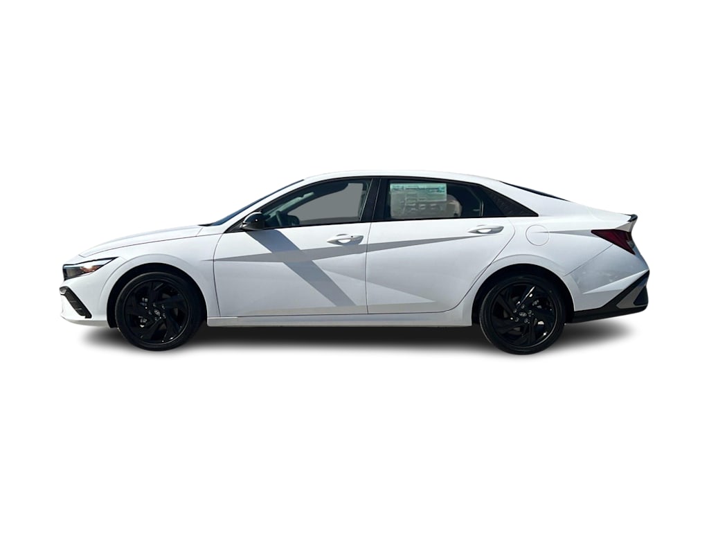 Thumbnail: 2026 Hyundai Elantra - 3