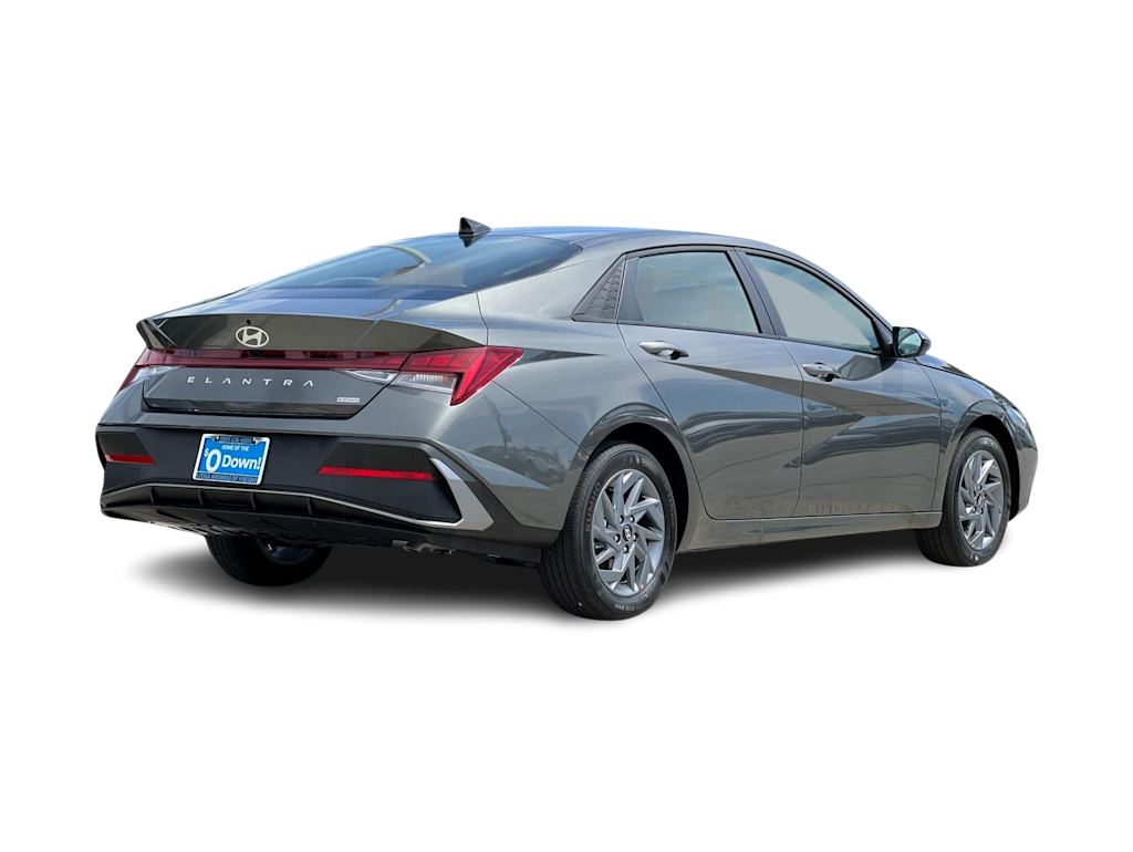 Thumbnail: 2026 Hyundai Elantra - 16