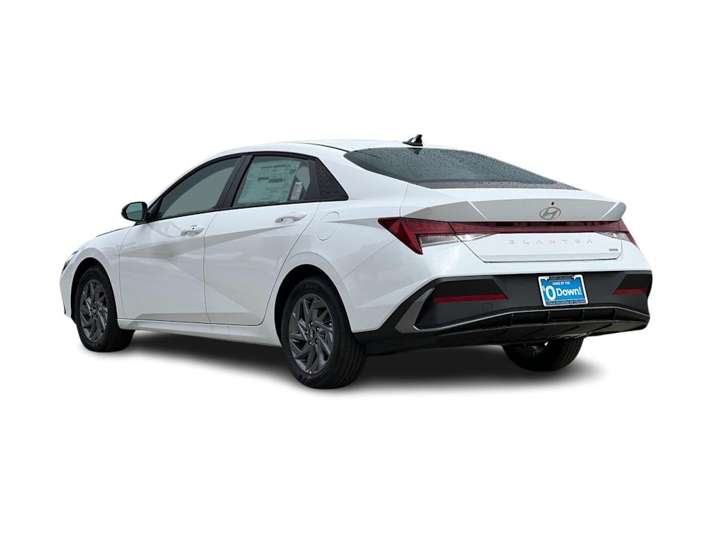Thumbnail: 2026 Hyundai Elantra - 4
