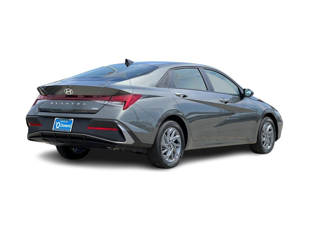 Thumbnail: 2026 Hyundai Elantra - 16