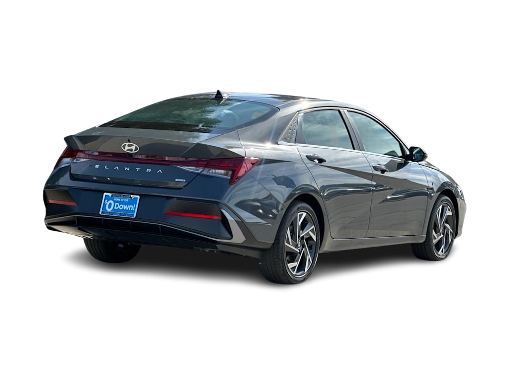Thumbnail: 2026 Hyundai Elantra - 17