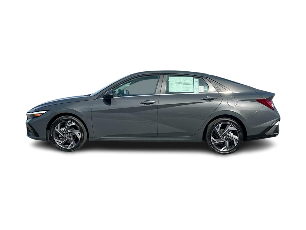 Thumbnail: 2026 Hyundai Elantra - 3