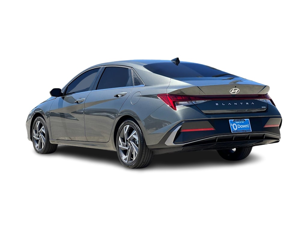 Thumbnail: 2026 Hyundai Elantra - 4