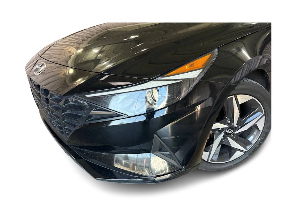 Thumbnail: 2023 Hyundai Elantra - 15