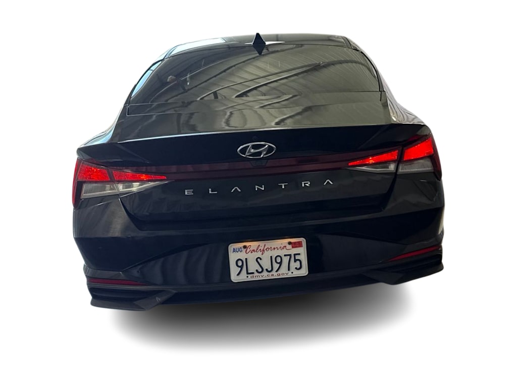Thumbnail: 2023 Hyundai Elantra - 4