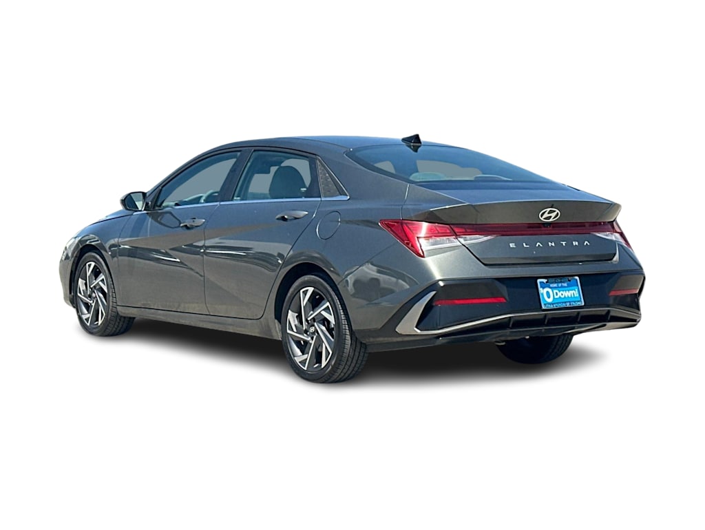 Thumbnail: 2025 Hyundai Elantra - 4