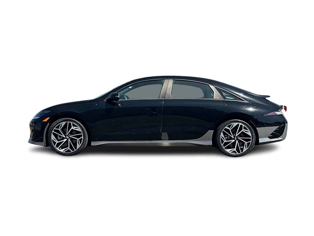 Thumbnail: 2023 Hyundai Ioniq 6 - 3