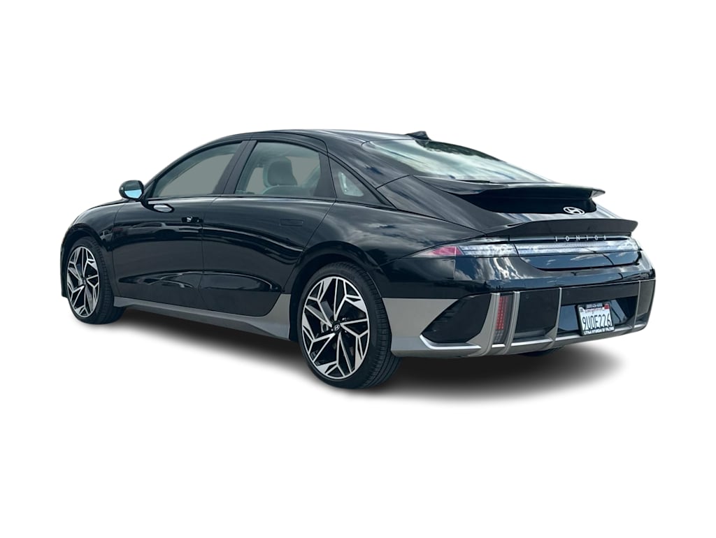 Thumbnail: 2024 Hyundai Ioniq 6 - 4
