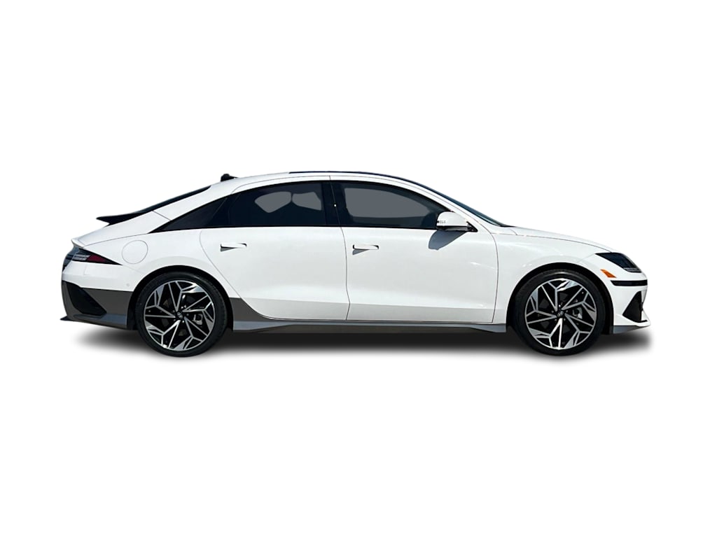 Thumbnail: 2024 Hyundai Ioniq 6 - 17