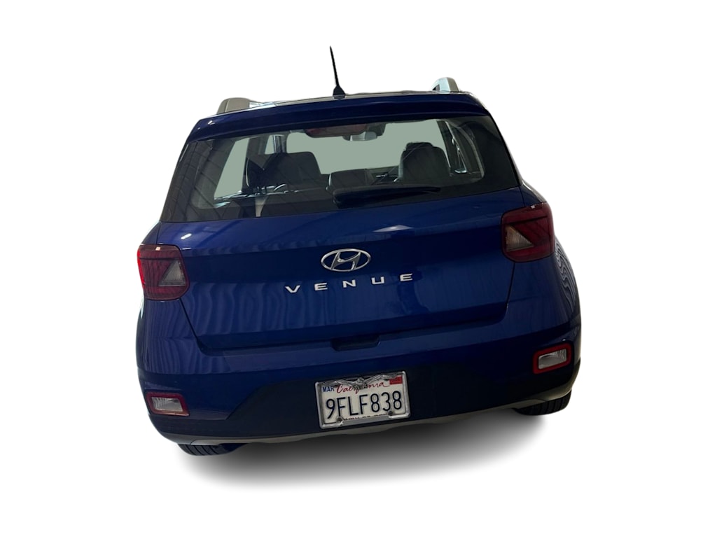 Thumbnail: 2023 Hyundai Venue - 4