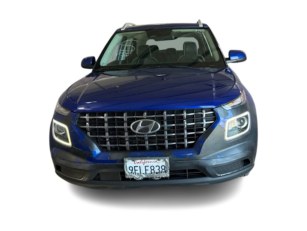 Thumbnail: 2023 Hyundai Venue - 5