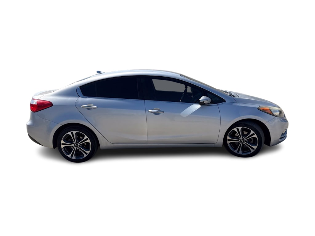 Thumbnail: 2016 Kia Forte - 16