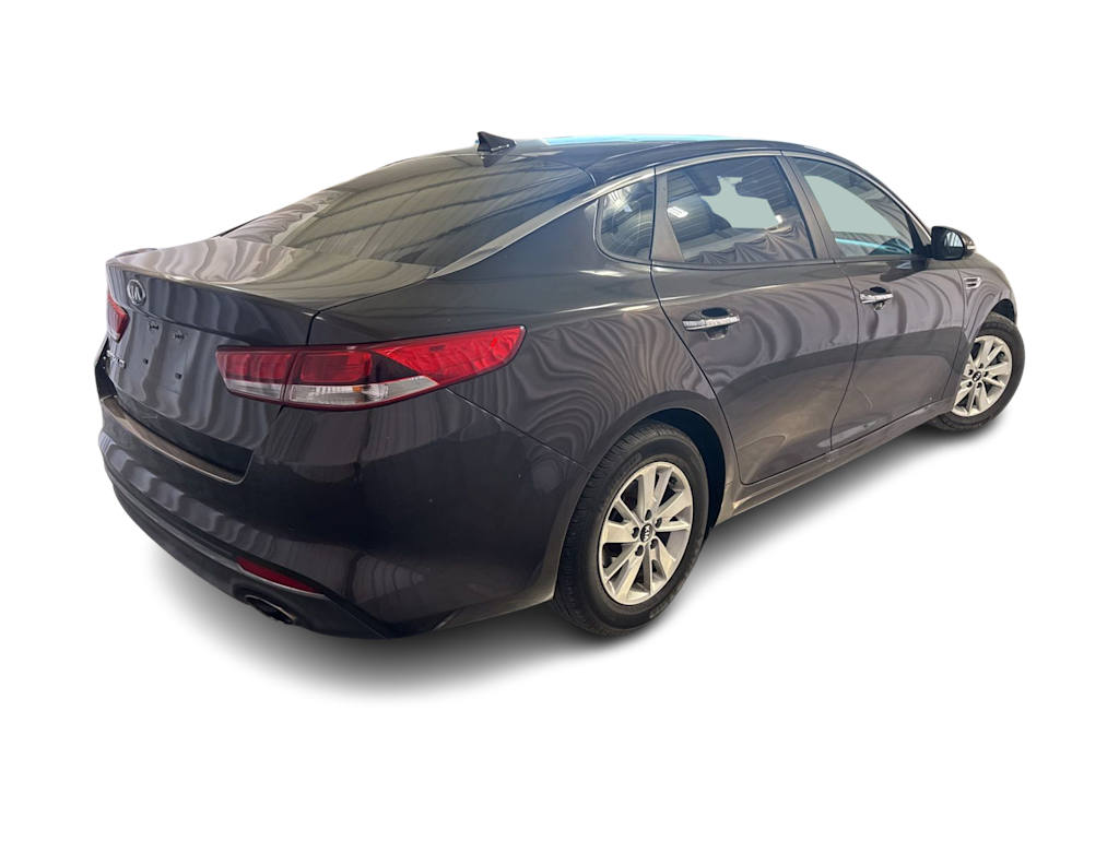Thumbnail: 2018 Kia Optima - 14
