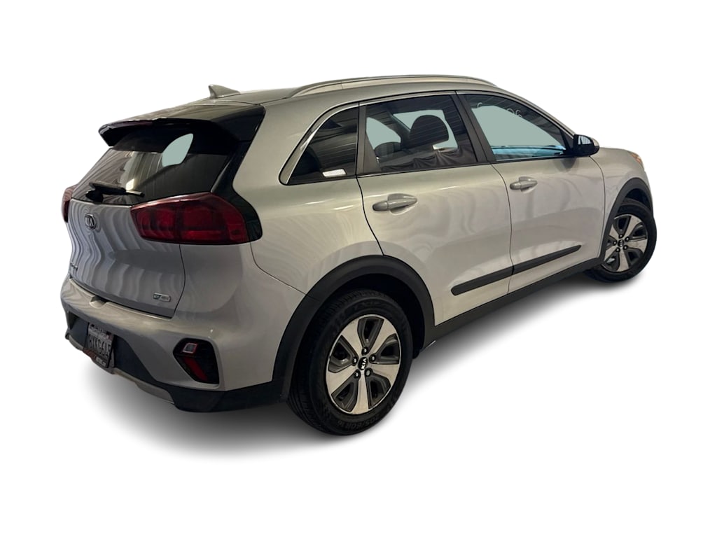 Thumbnail: 2021 Kia Niro - 14