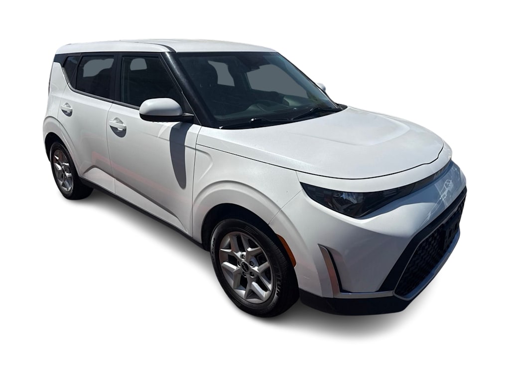 Thumbnail: 2023 Kia Soul - 7