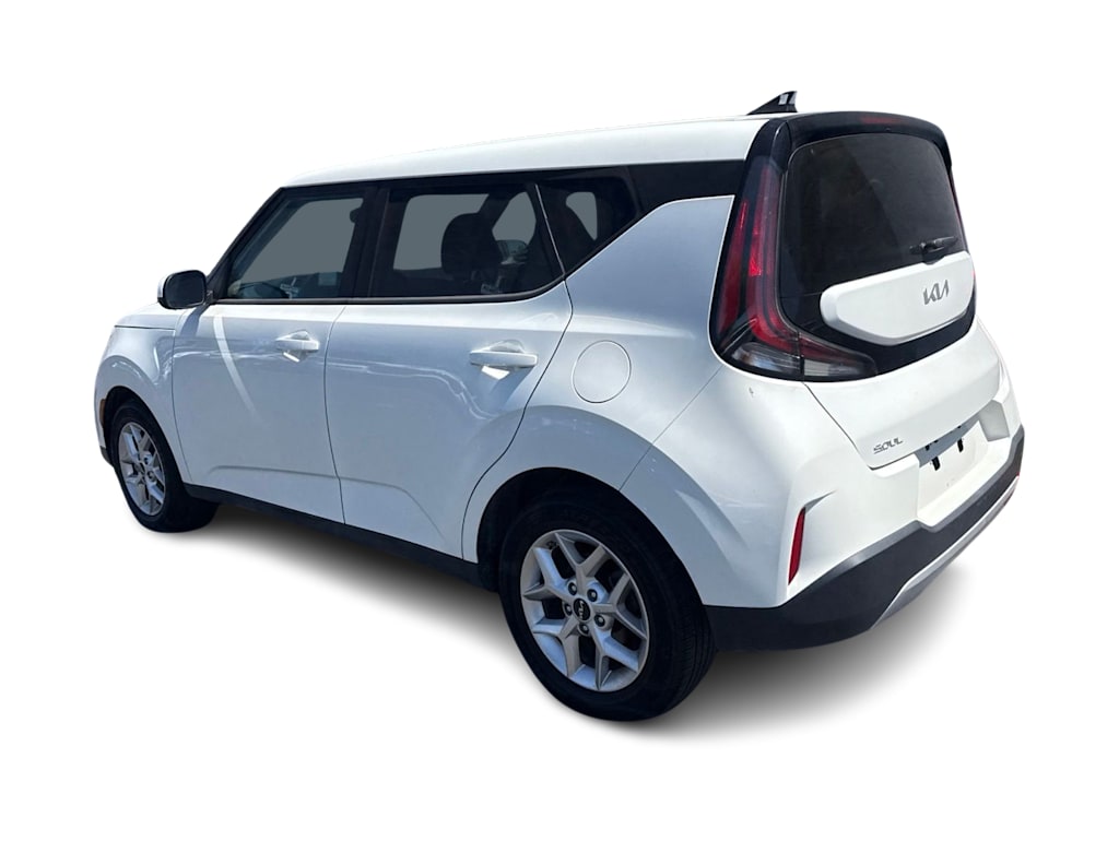 Thumbnail: 2023 Kia Soul - 3