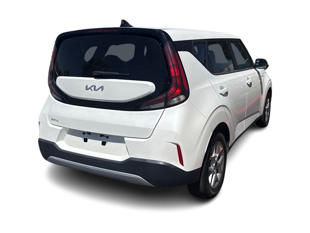 Thumbnail: 2023 Kia Soul - 8