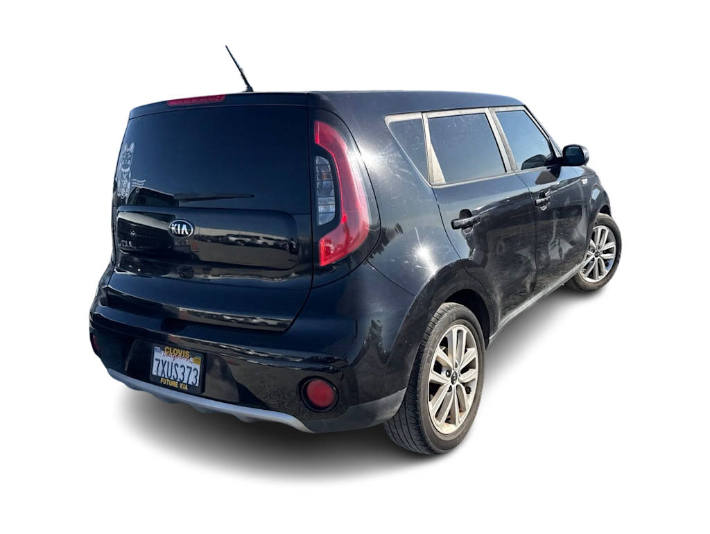 Thumbnail: 2017 Kia Soul - 14