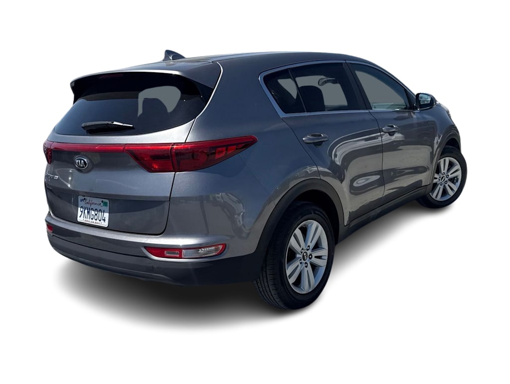 Thumbnail: 2017 Kia Sportage - 16