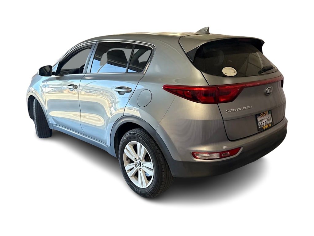 Thumbnail: 2019 Kia Sportage - 3
