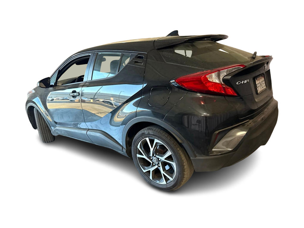 Thumbnail: 2018 Toyota C-HR - 4