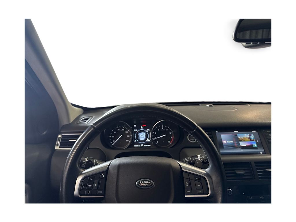 Thumbnail: 2018 Land Rover Discovery Sport - 25