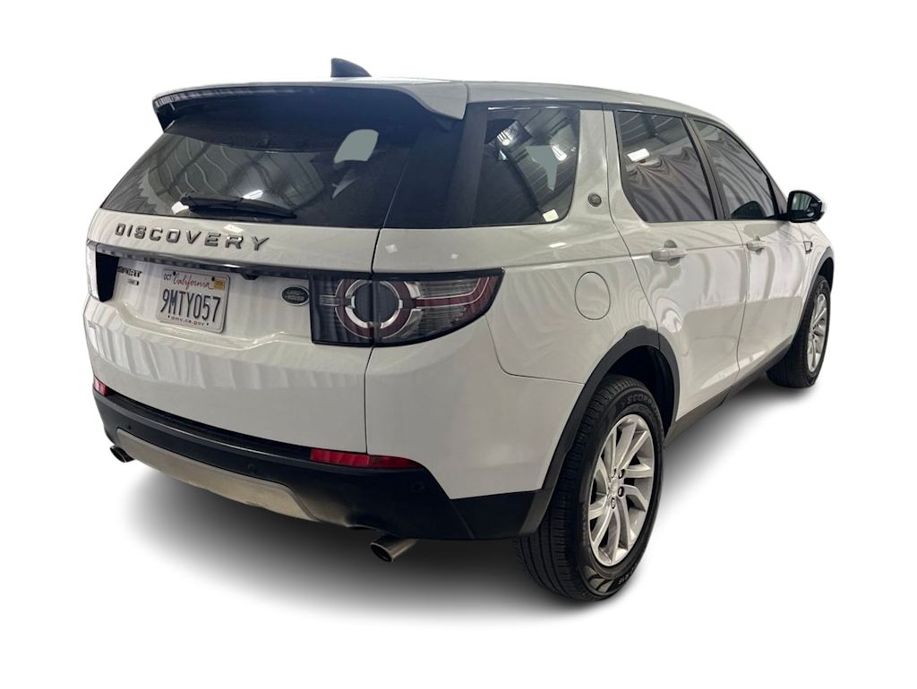 Thumbnail: 2018 Land Rover Discovery Sport - 16