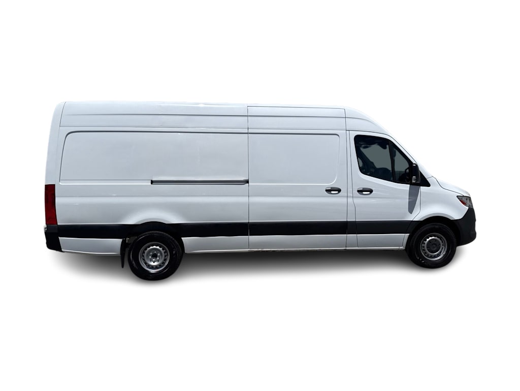Thumbnail: 2023 Mercedes-Benz Sprinter - 11