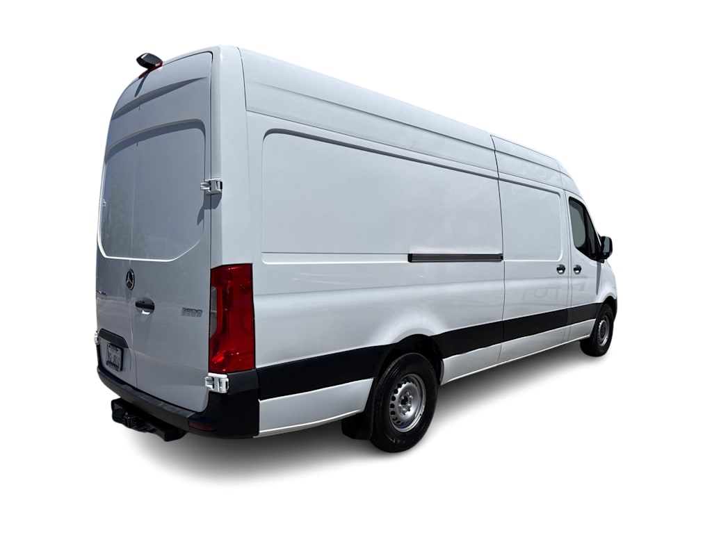 Thumbnail: 2023 Mercedes-Benz Sprinter - 12
