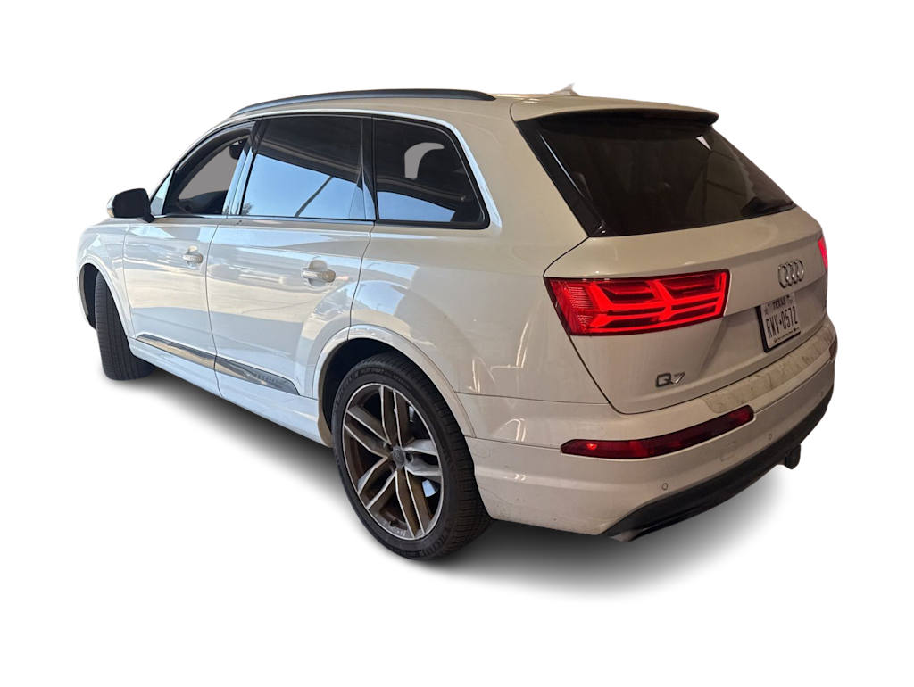 Thumbnail: 2017 Audi Q7 - 4