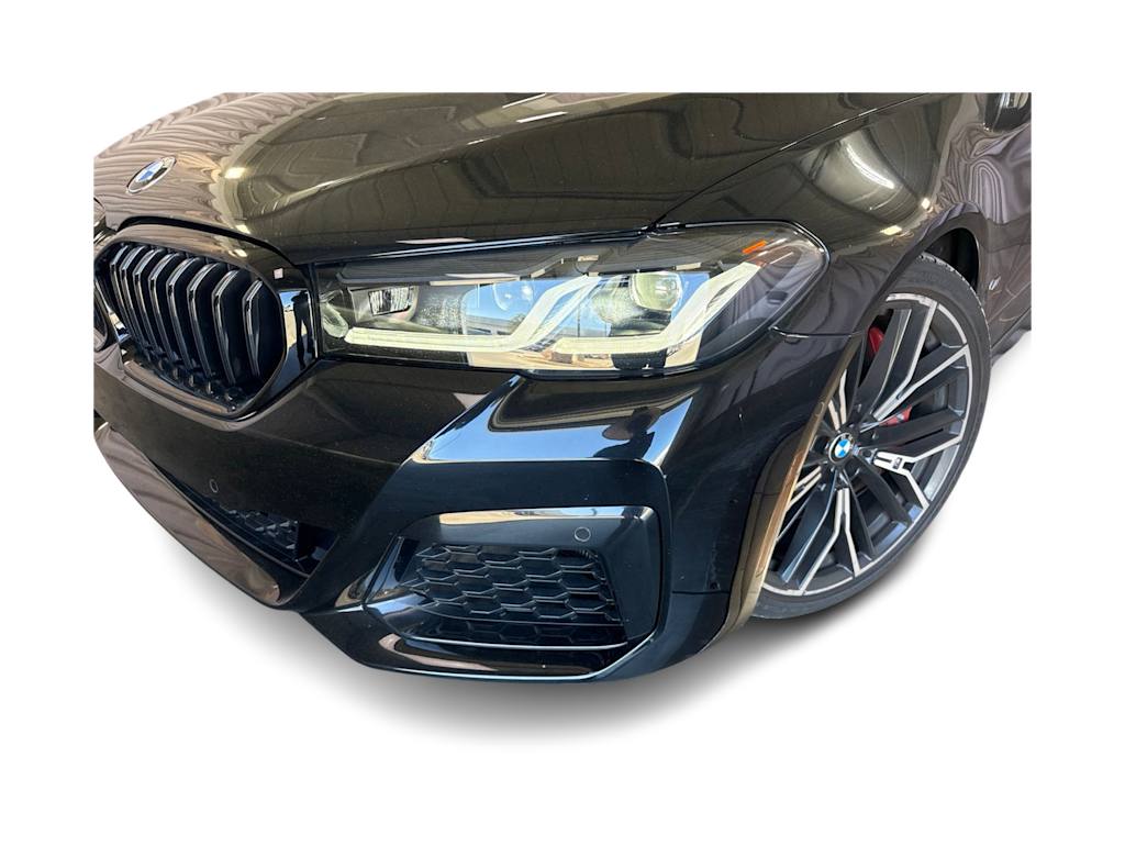 Thumbnail: 2023 BMW 5 Series - 17