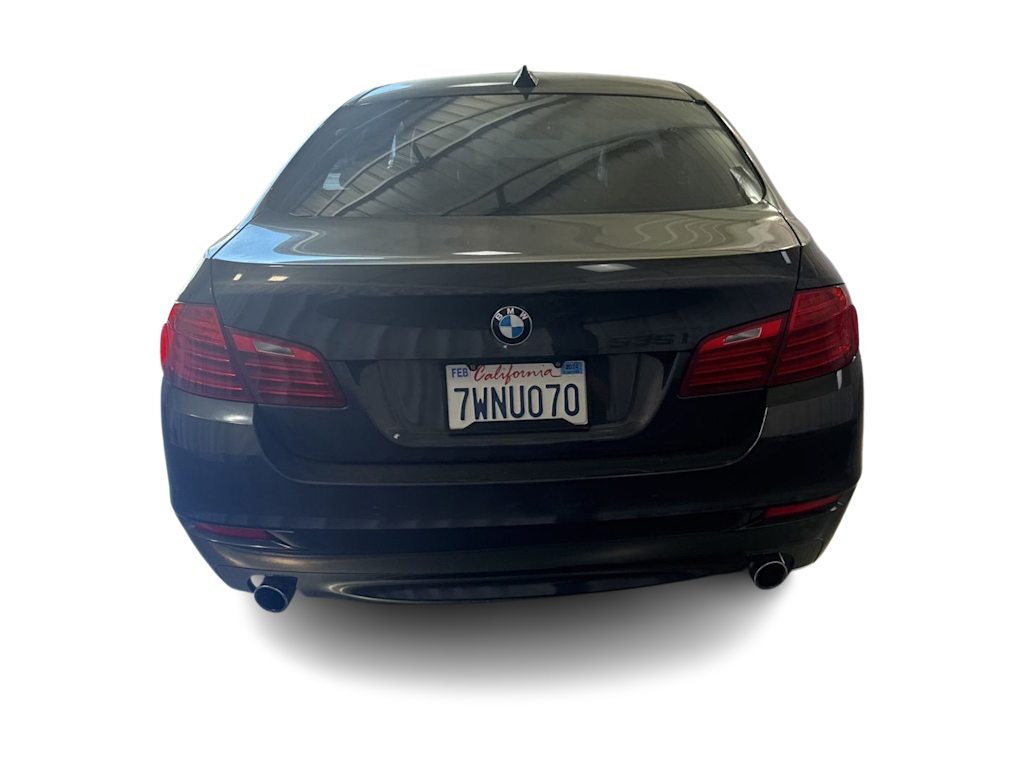 Thumbnail: 2016 BMW 5 Series - 4