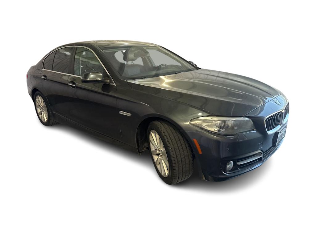 Thumbnail: 2016 BMW 5 Series - 14