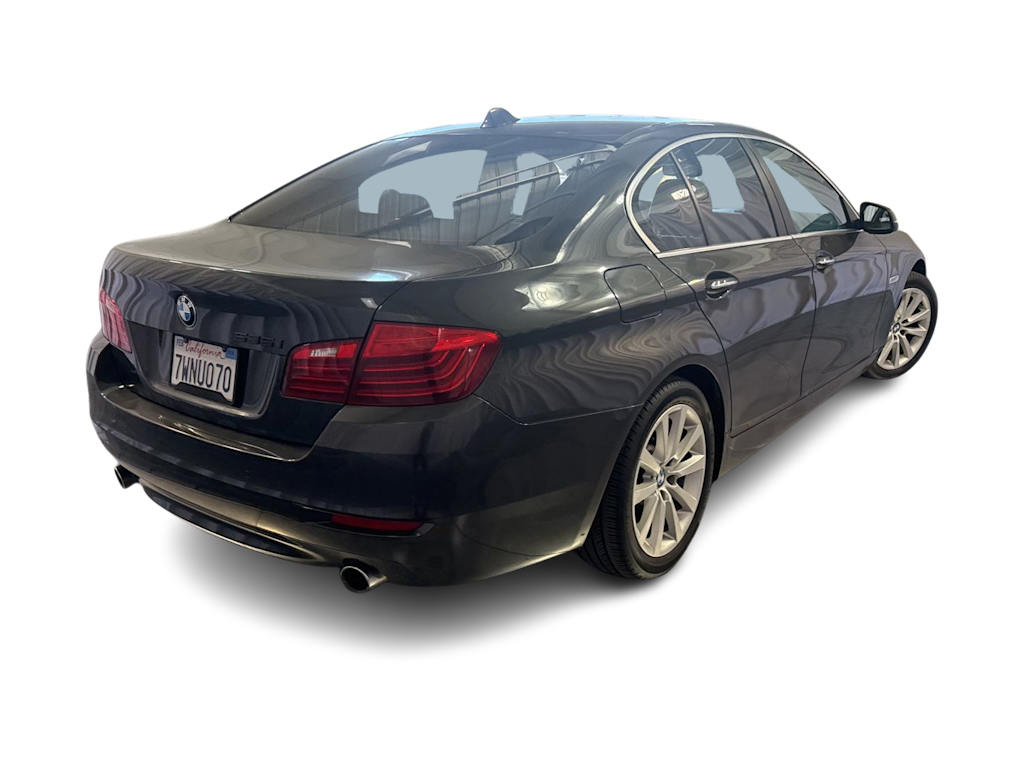 Thumbnail: 2016 BMW 5 Series - 16