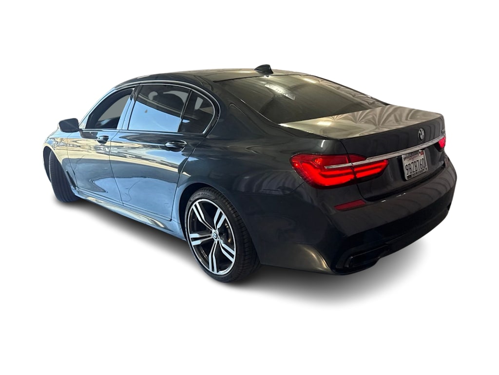 Thumbnail: 2019 BMW 7 Series - 3