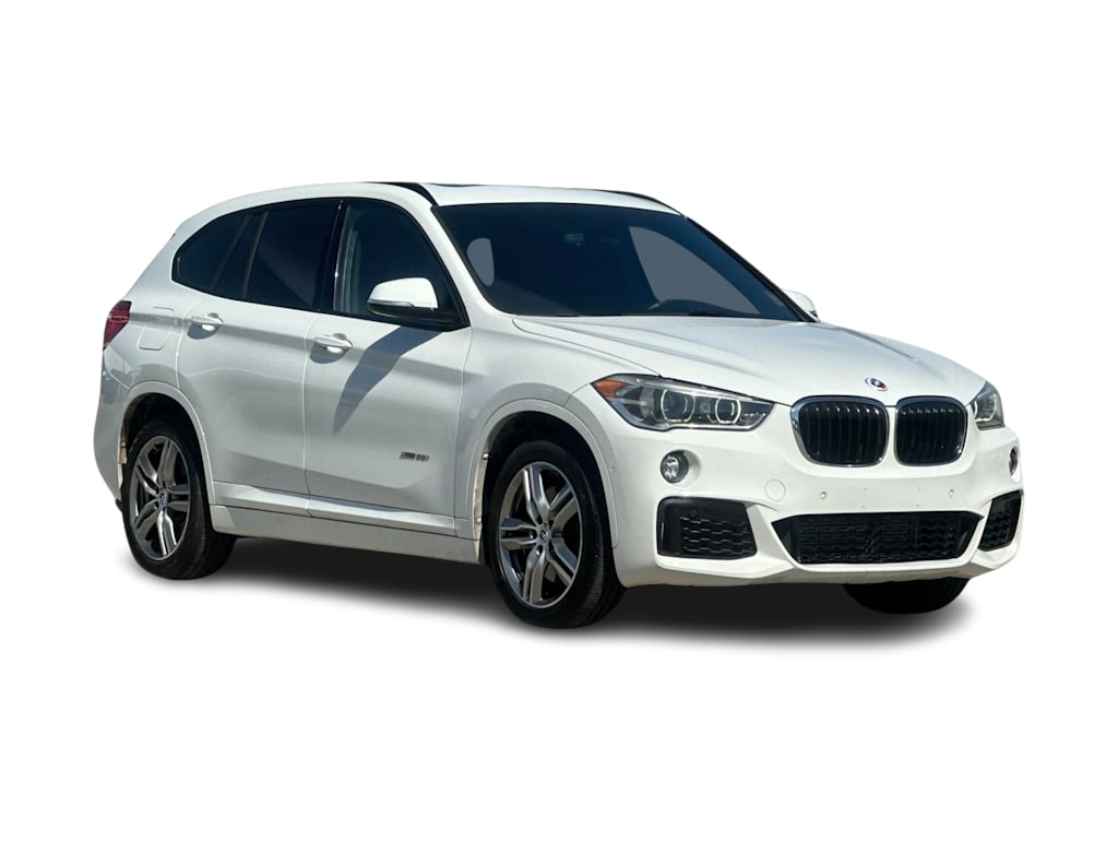 Thumbnail: 2017 BMW X1 - 21